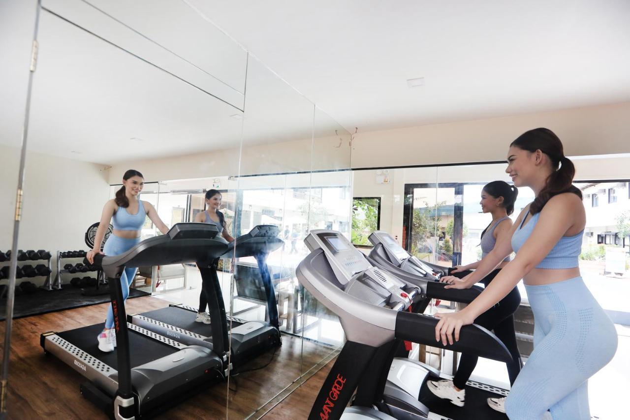 Aerostop Hotel & Restaurant Plaridel  Εξωτερικό φωτογραφία