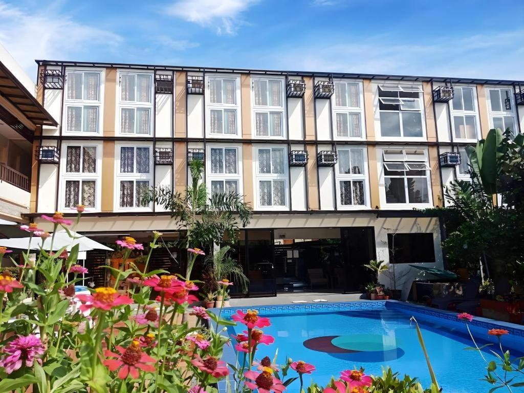 Aerostop Hotel & Restaurant Plaridel  Εξωτερικό φωτογραφία